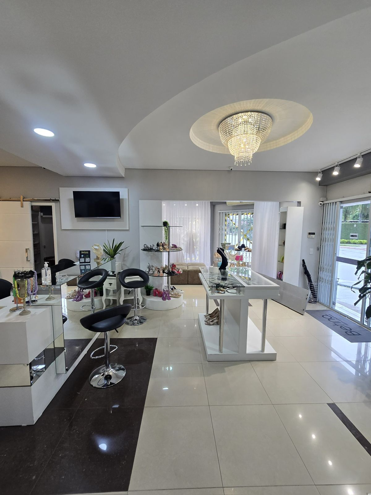 WhatsApp Image 2025-06-05 at 15.37.00.jpeg