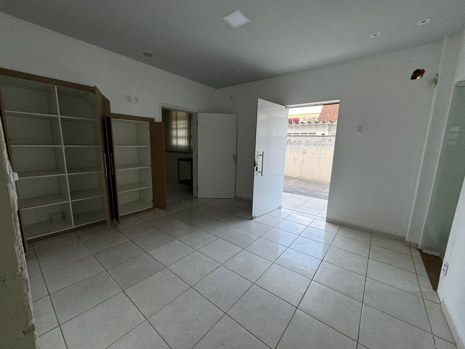 WhatsApp Image 2024-10-14 at 15.54.24.jpeg